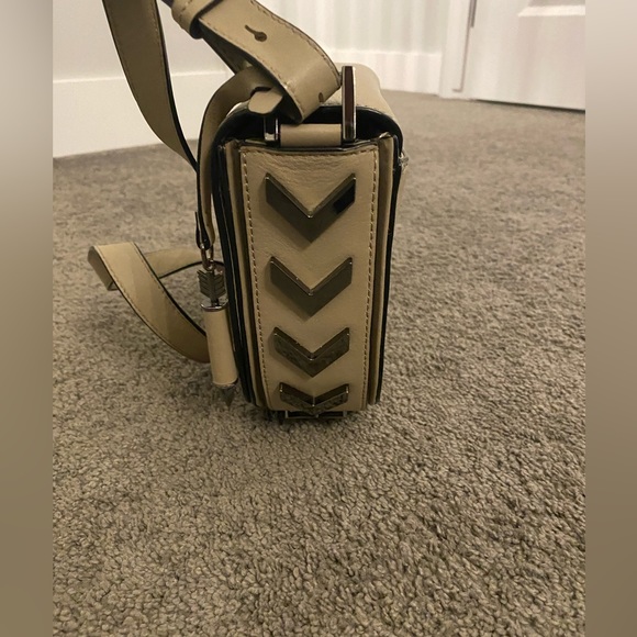 Mackage purse - Picture 2 of 4